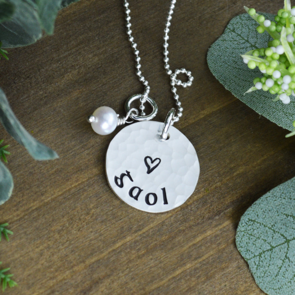 Gaol (Love) Necklace with Freshwater Pearl 