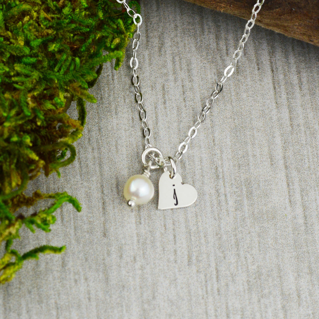 Customizable Initial Necklace in Silver with Freshwater Pearl - Personalized Jewelry - Anniversary Gift - Tiny Heart Charm Necklace
