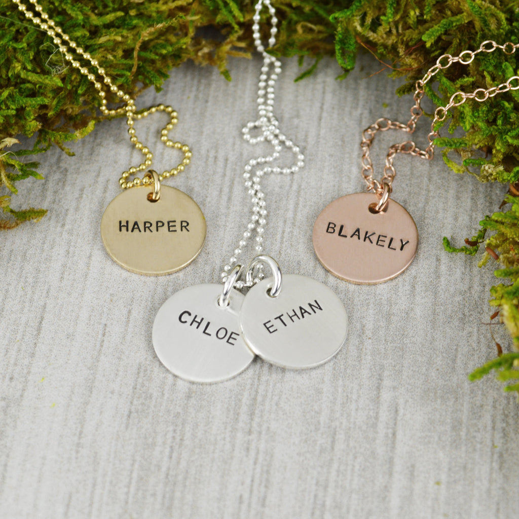 Tiny Name Necklace 